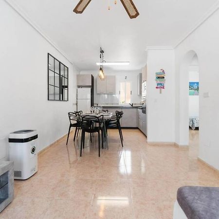 Villa-Capricho Playa - Zeus Torrevieja Eksteriør bilde
